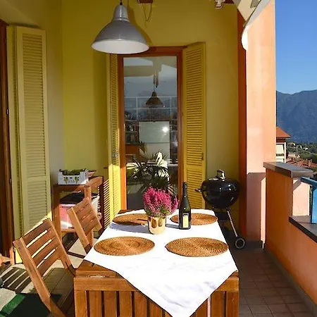 Nyaraló Casa Azalea Rossa Verbania